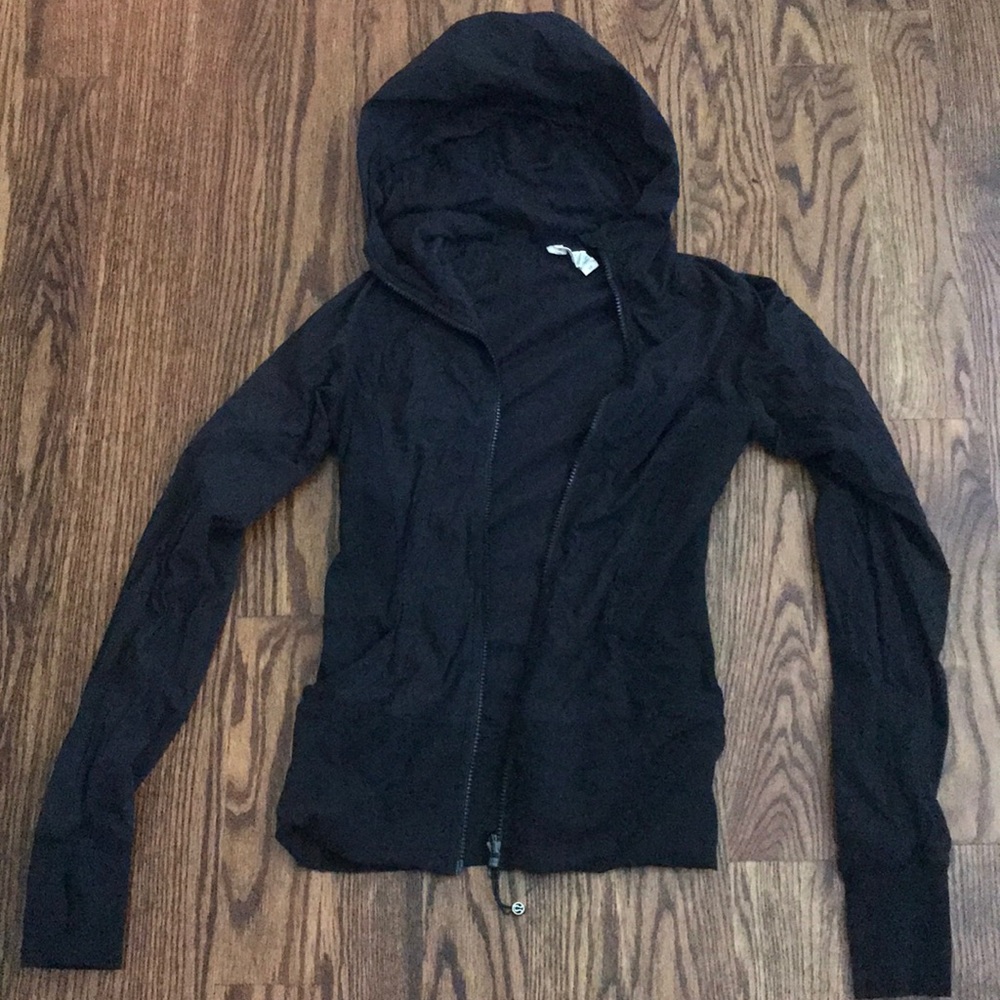 Lulu lemon sweatshirt black size 6 EUC